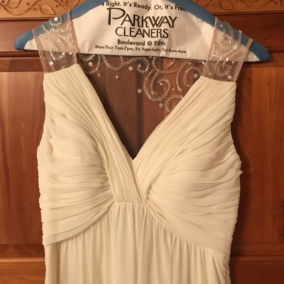 Aidan Mattox White Prom Dress - Picture 4 of 8